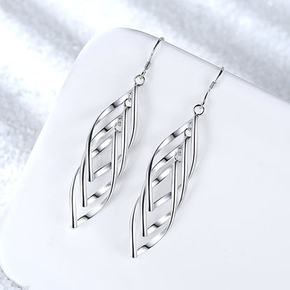 Woven Wave Solenne Earrings | White Gold
