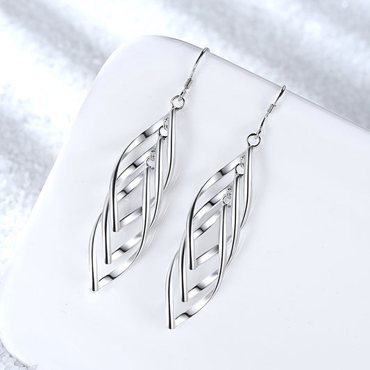 Woven Wave Solenne Earrings | White Gold