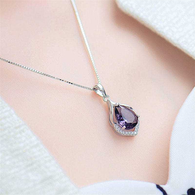 Selvara Crescent Drop Necklace | White Gold