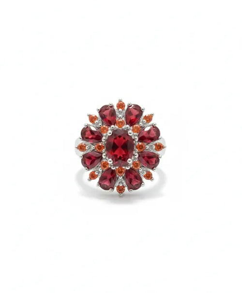 Scarlet Petal Ring | Gold