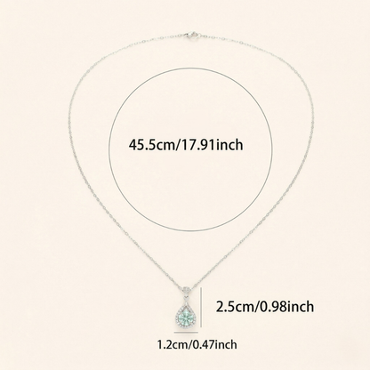 Alindra Voselle Necklace | White Gold