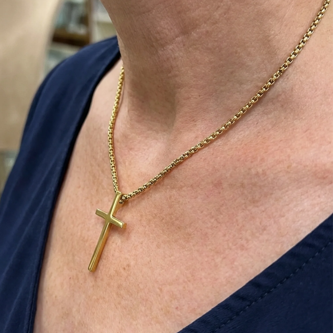 Bezel Cross Necklace | Gold