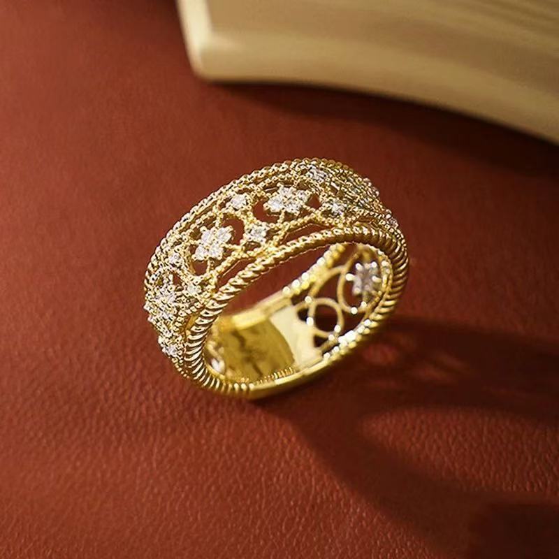 Catarina Lumielle Ring | Gold