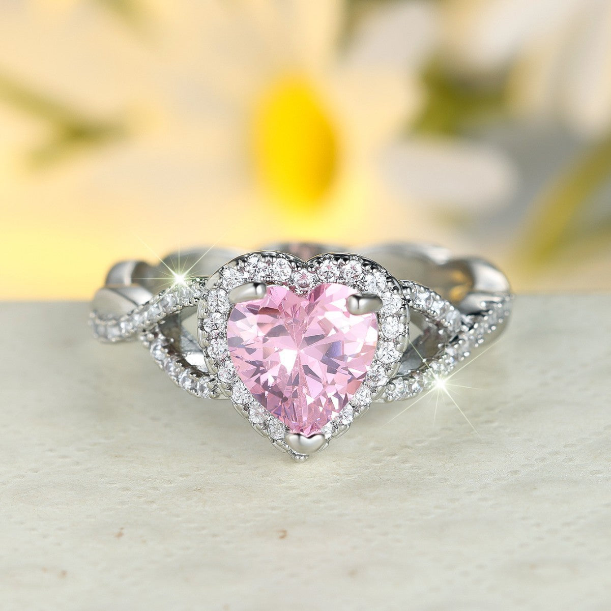 Amour Twist Halo Ring | White Gold