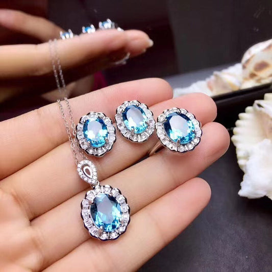 Nerina Valeor Set | White Gold