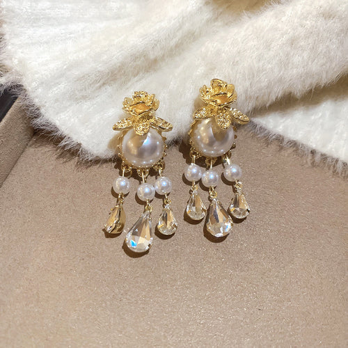 Ivoria Pearl Dew Drop Earrings | Gold