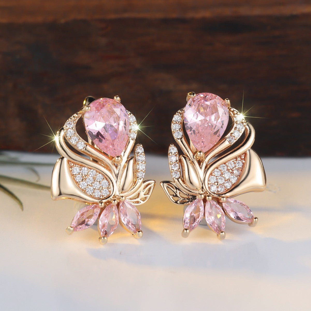 Amorette Rosepetal Earrings | Rose Gold