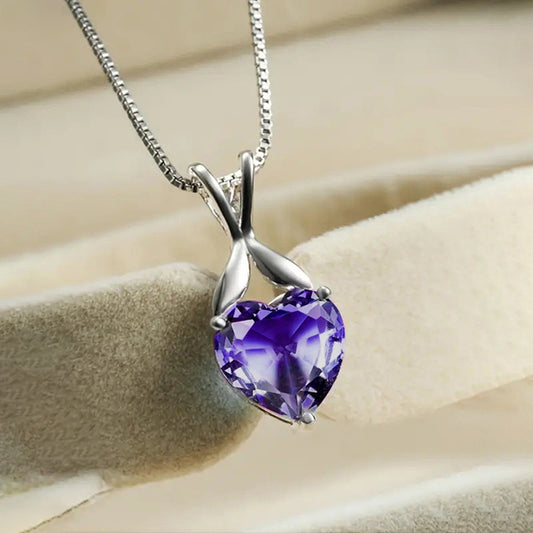 Heart of Violet Necklace | White Gold