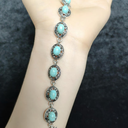 Corvelle Noble Emblem Bracelet | White Gold