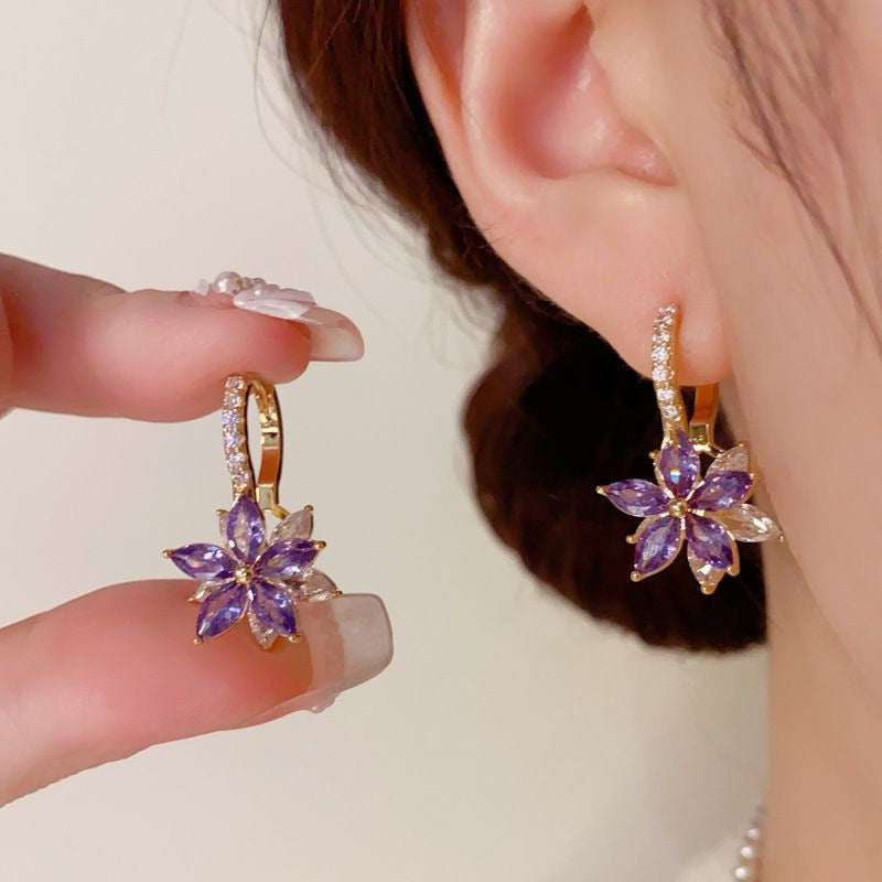 Amethelis Flora Earrings | Gold