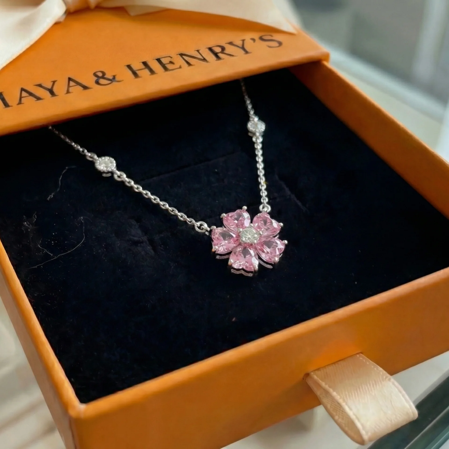 Petalglow Flower Pendant Necklace | White Gold