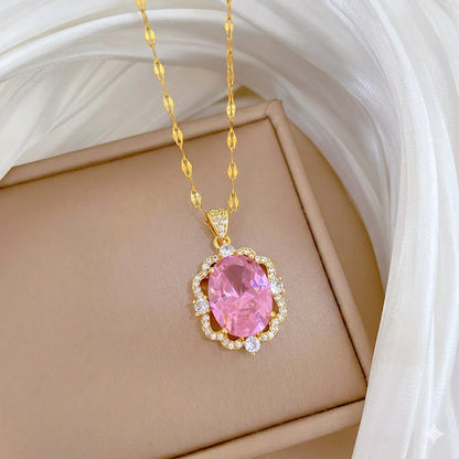 Rose Oval Crown Halo Necklace | Gold