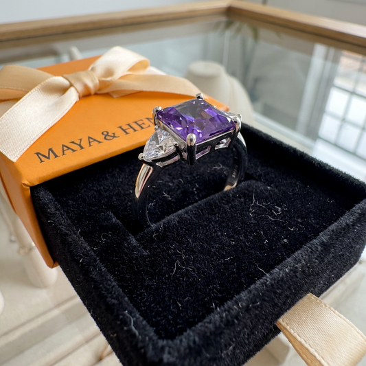 Trinity Amethyst Ring | White Gold