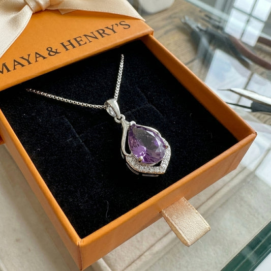 Selvara Crescent Drop Necklace | White Gold