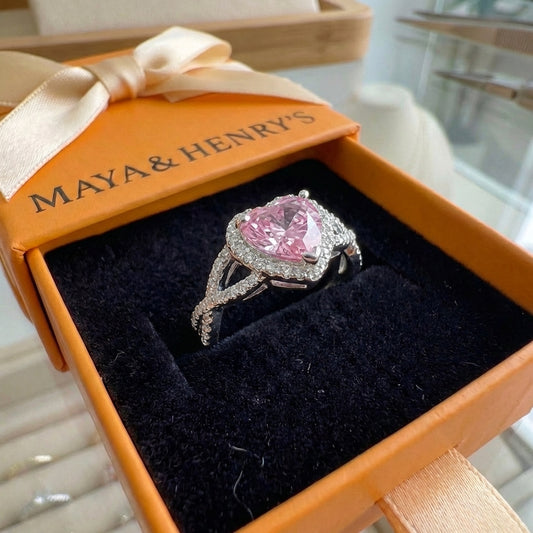 Amour Twist Halo Ring | White Gold