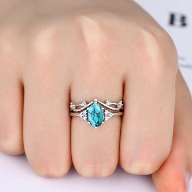 Elarin Sea Crest Ring Set | White Gold